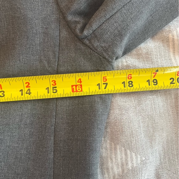 J CREW Super 120s Wool Skirt Suit - Picture 6 of 16